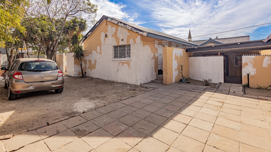 11 Bedroom Property for Sale in Richmond Estate Western Cape